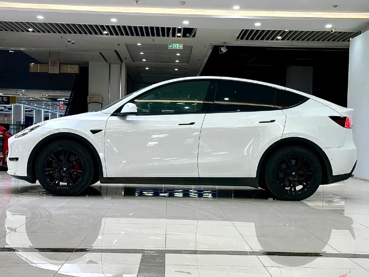 2021 MINI COUNTRYMAN 1.5T 136HP L3 8AT,autocango,china used car exporter,china ev exporter,chinese used car exporter,chinese used ev exporter