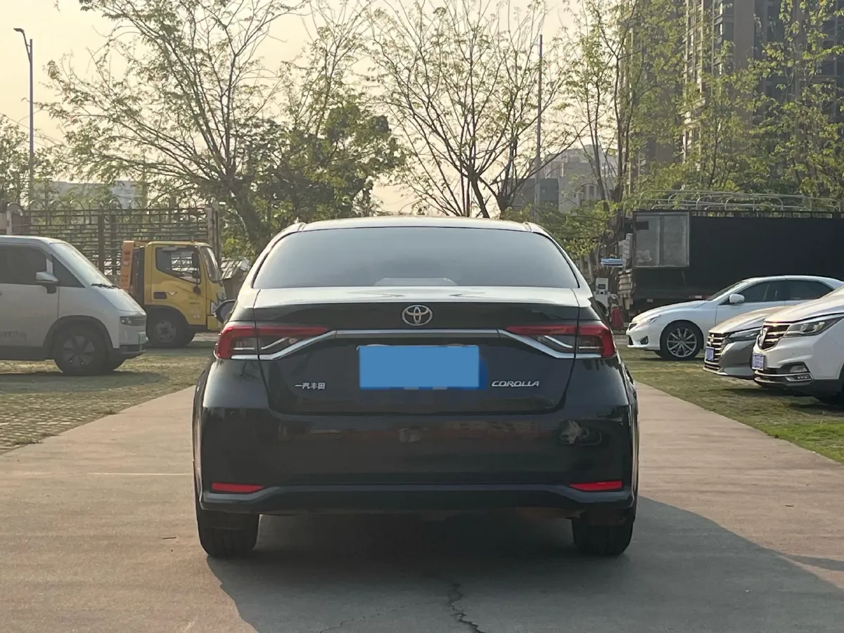 2021 Toyota Corolla 1.2T 116HP L4 CVT,autocango,china used car exporter,china ev exporter,chinese used car exporter,chinese used ev exporter