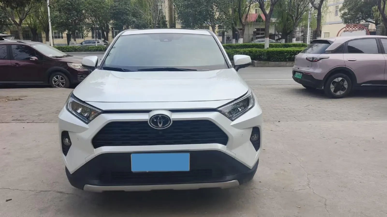 2022 Toyota RAV4 2.0L 171HP L4 CVT,autocango,china used car exporter,china ev exporter,chinese used car exporter,chinese used ev exporter