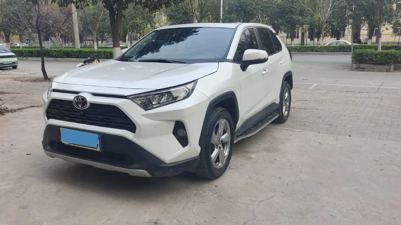 2022 Toyota RAV4 2.0L 171HP L4 CVT,autocango,china used car exporter,china ev exporter,chinese used car exporter,chinese used ev exporter