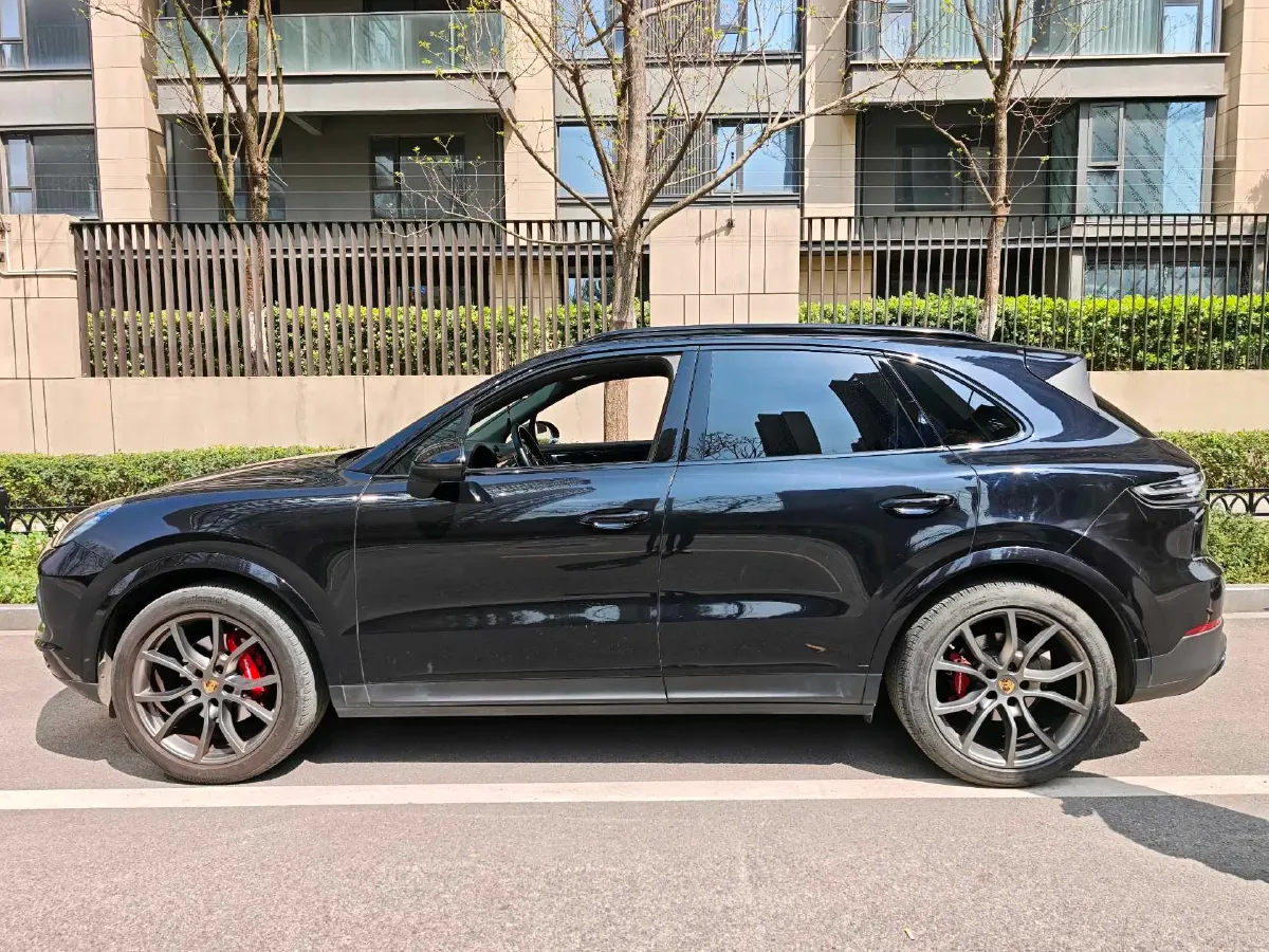 2019 Porsche Cayenne 3.0T 340HP V6 8AT,autocango,china used car exporter,china ev exporter,chinese used car exporter,chinese used ev exporter