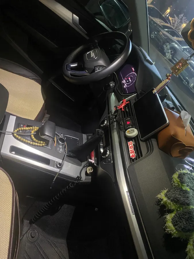 2020 Audi Q5L 2.0T 190HP L4 7DCT,autocango,china used car exporter,china ev exporter,chinese used car exporter,chinese used ev exporter