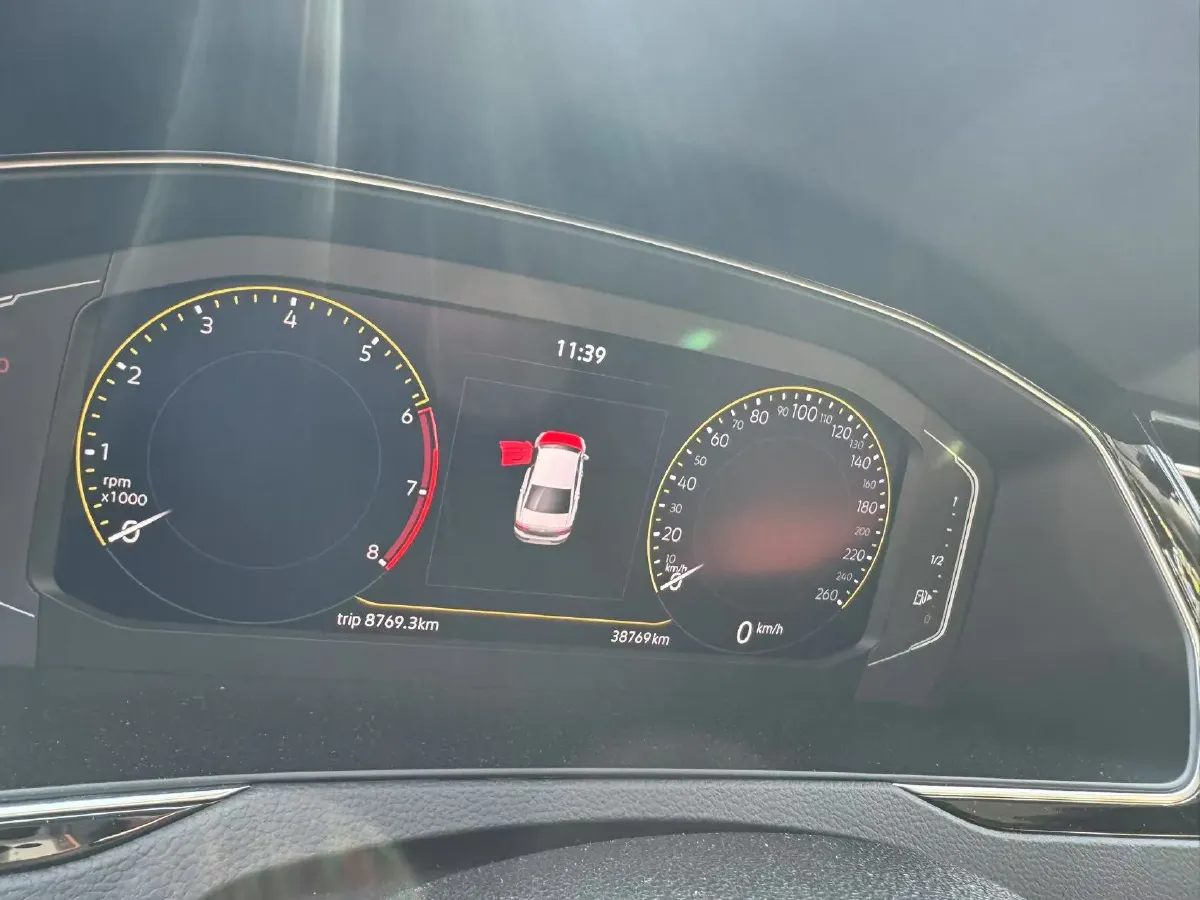 2020 Volkswagen Magotan 2.0T 186HP L4 7DCT,autocango,china used car exporter,china ev exporter,chinese used car exporter,chinese used ev exporter