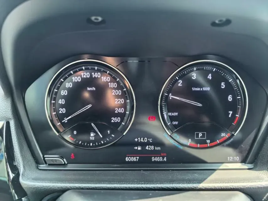 2022 BMW 1 Series 2.0T 192HP L4 7DCT,autocango,china used car exporter,china ev exporter,chinese used car exporter,chinese used ev exporter