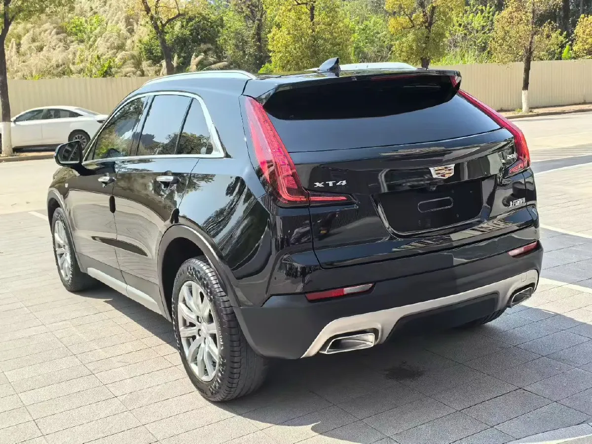 2021 Cadillac XT4 2.0T 237HP L4 9AT,autocango,china used car exporter,china ev exporter,chinese used car exporter,chinese used ev exporter
