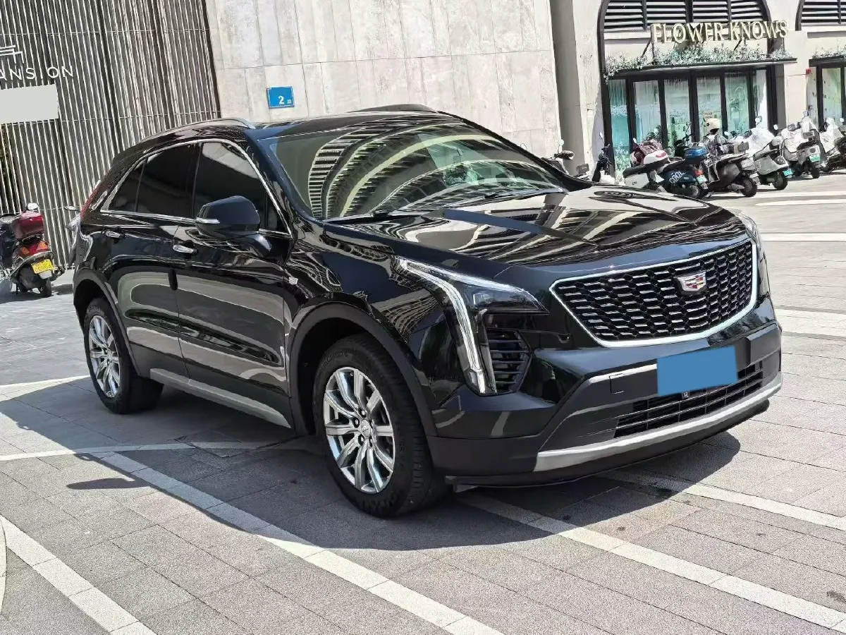 2021 Cadillac XT4 2.0T 237HP L4 9AT,autocango,china used car exporter,china ev exporter,chinese used car exporter,chinese used ev exporter