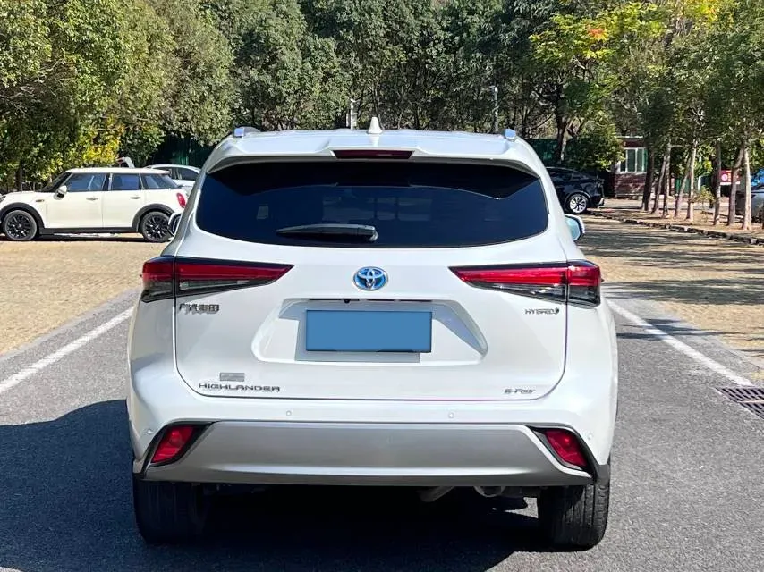 2022 Toyota Highlander 2.5L 192HP L4 E-CVT Hybrid,autocango,china used car exporter,china ev exporter,chinese used car exporter,chinese used ev exporter