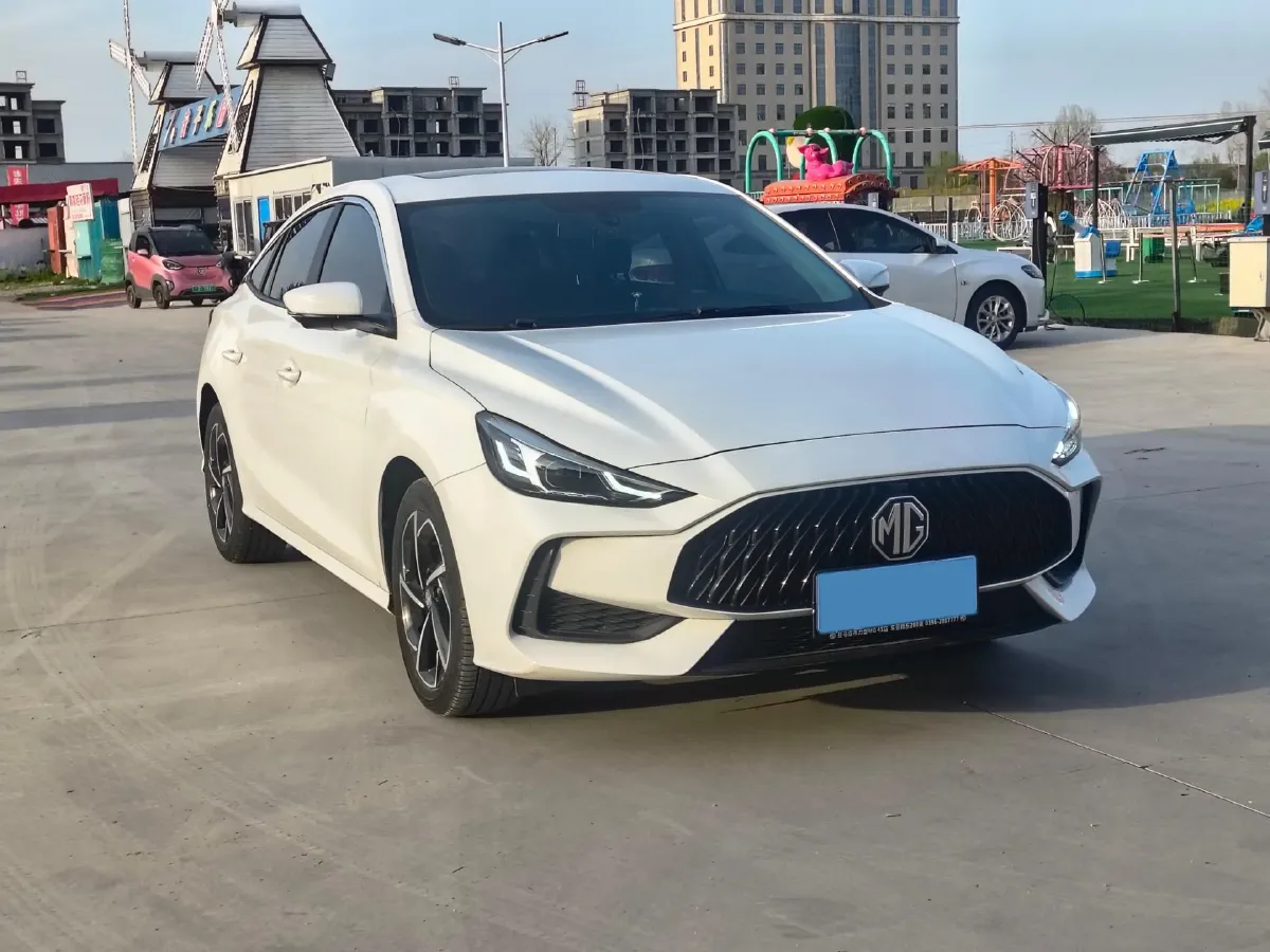 2022 MG 5 1.5T 173HP L4 7DCT,autocango,china used car exporter,china ev exporter,chinese used car exporter,chinese used ev exporter