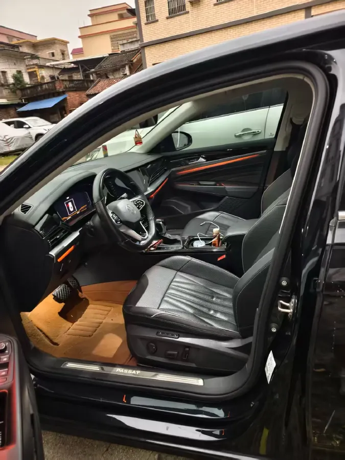 2022 Volkswagen Passat 2.0T 220HP L4 7DCT,autocango,china used car exporter,china ev exporter,chinese used car exporter,chinese used ev exporter