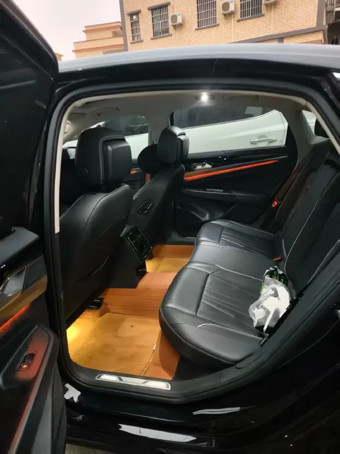 2022 Volkswagen Passat 2.0T 220HP L4 7DCT,autocango,china used car exporter,china ev exporter,chinese used car exporter,chinese used ev exporter