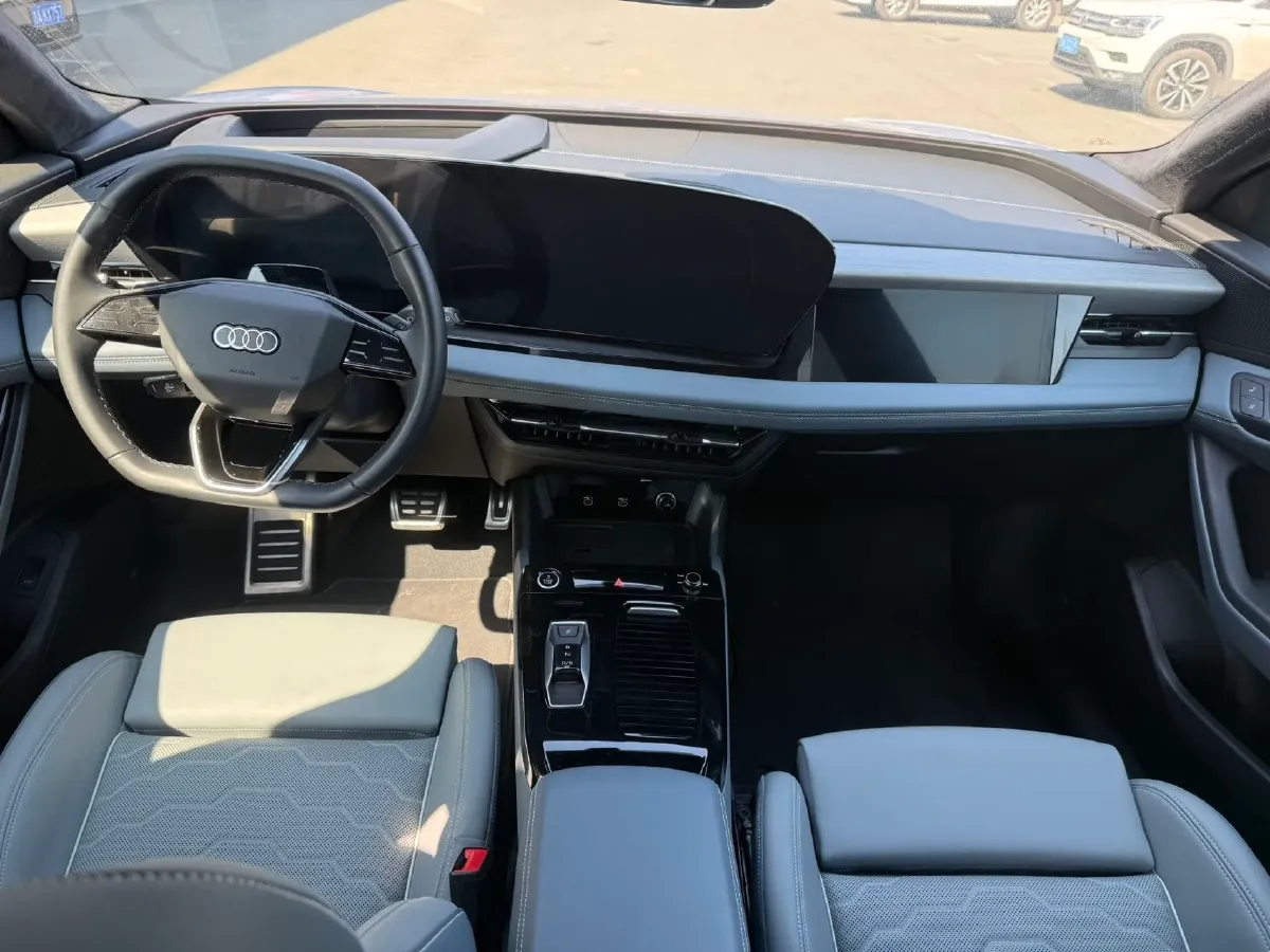 2026 Audi Q6L Sportback e-tron BEV,autocango,china used car exporter,china ev exporter,chinese used car exporter,chinese used ev exporter