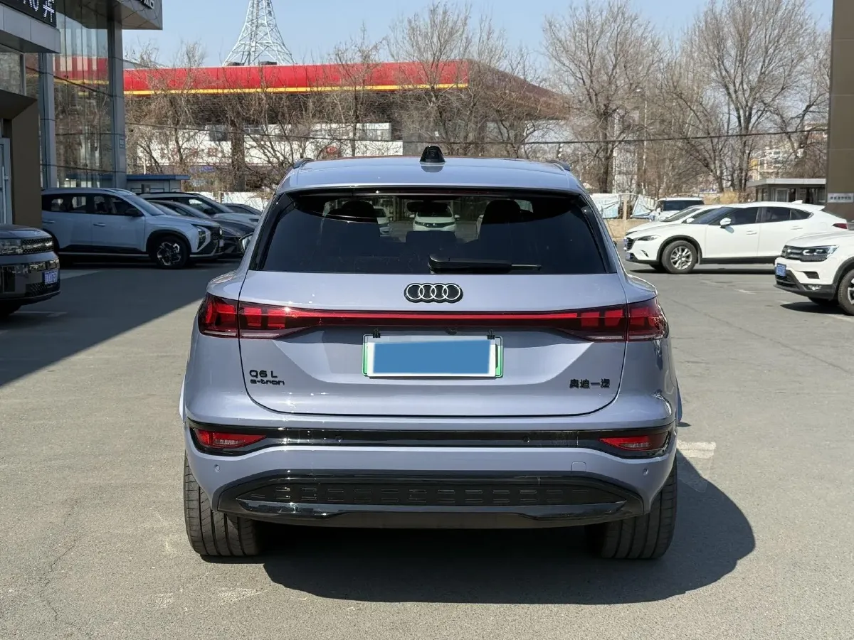 2026 Audi Q6L Sportback e-tron BEV,autocango,china used car exporter,china ev exporter,chinese used car exporter,chinese used ev exporter