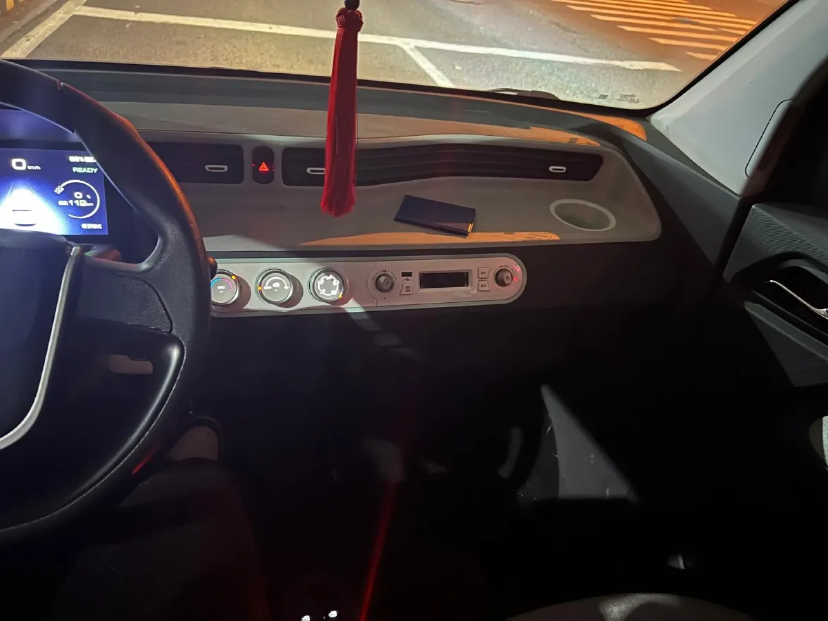 2021 WuLing HongGuang MINI EV BEV 13.9KWH,autocango,china used car exporter,china ev exporter,chinese used car exporter,chinese used ev exporter