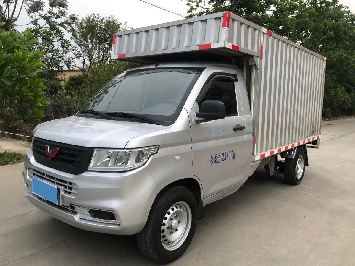 2019 WuLing RongGuang New Truck 1.5L 107HP L4 5MT,autocango,china used car exporter,china ev exporter,chinese used car exporter,chinese used ev exporter