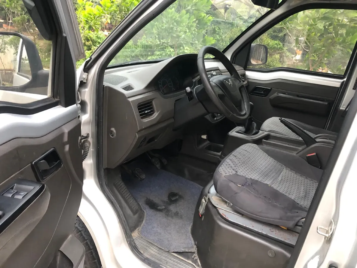 2019 WuLing RongGuang New Truck 1.5L 107HP L4 5MT,autocango,china used car exporter,china ev exporter,chinese used car exporter,chinese used ev exporter