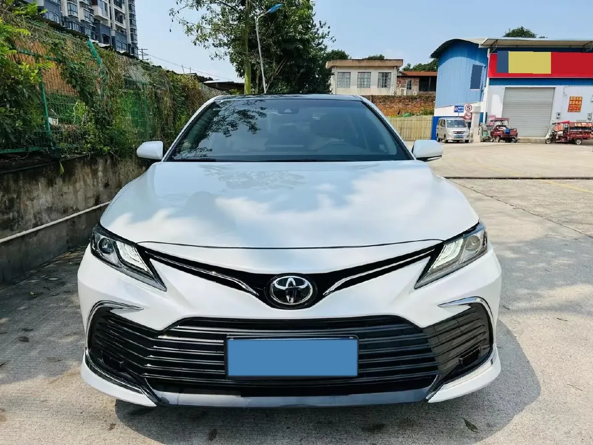 2021 Toyota Camry 2.5L 209HP L4 8AT,autocango,china used car exporter,china ev exporter,chinese used car exporter,chinese used ev exporter