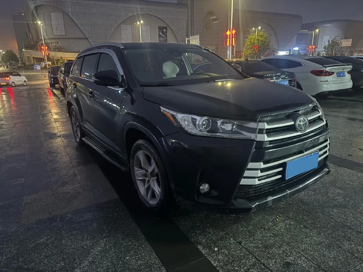 2019 HanTeng V7 1.5T 156HP L4 6AT,autocango,china used car exporter,china ev exporter,chinese used car exporter,chinese used ev exporter