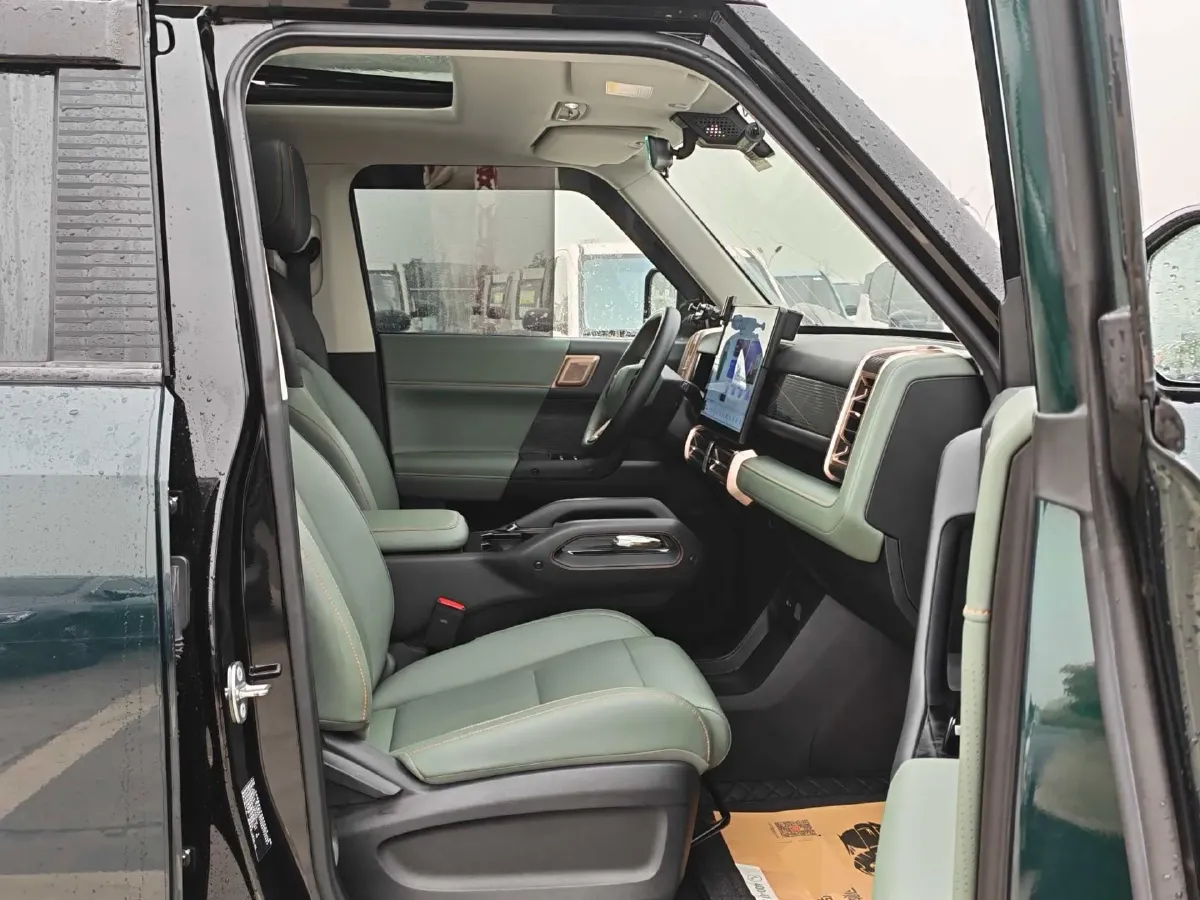 2024 iCAR iCAR 03T BEV 69.77KWH,autocango,china used car exporter,china ev exporter,chinese used car exporter,chinese used ev exporter