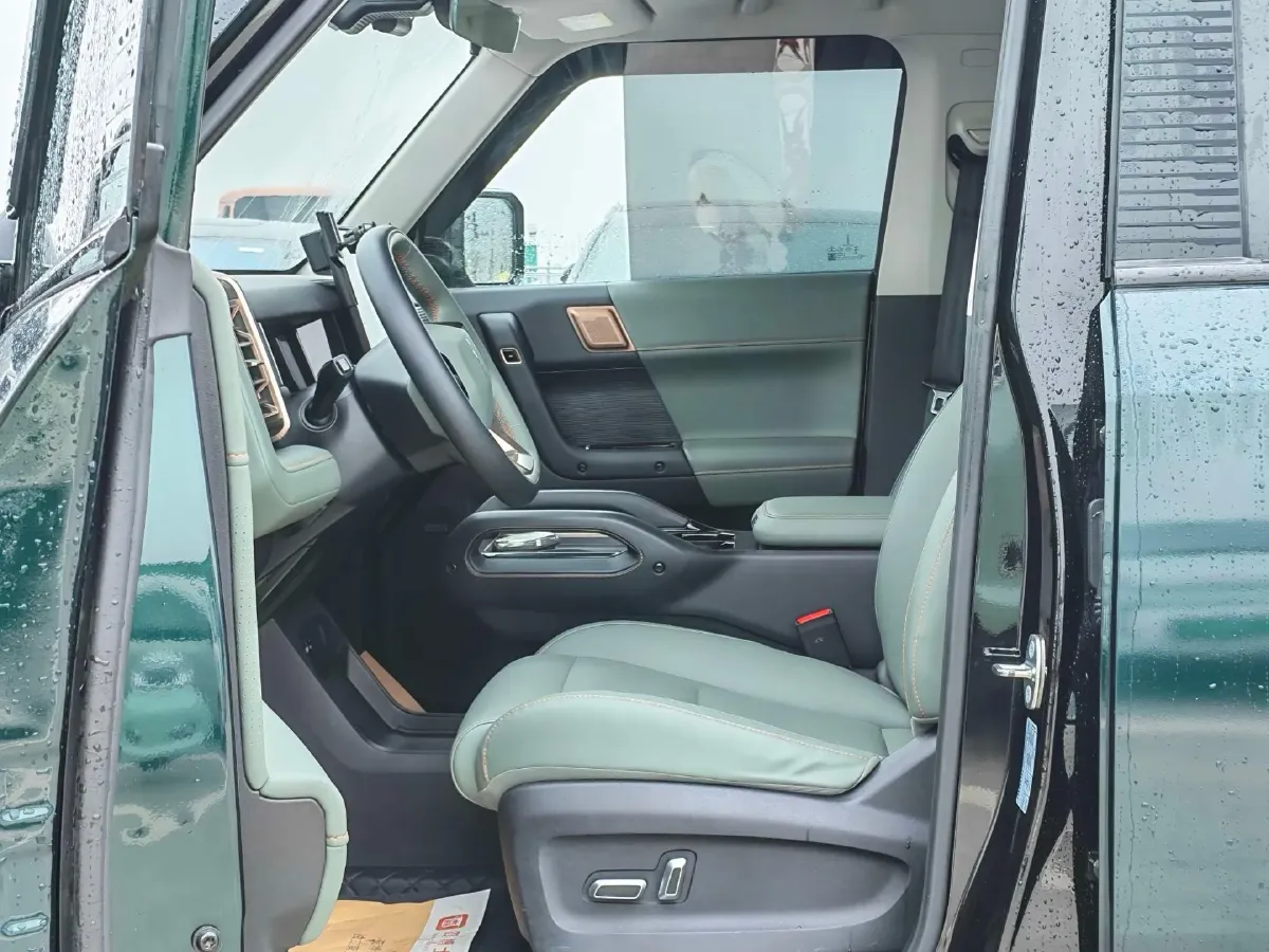 2024 iCAR iCAR 03T BEV 69.77KWH,autocango,china used car exporter,china ev exporter,chinese used car exporter,chinese used ev exporter