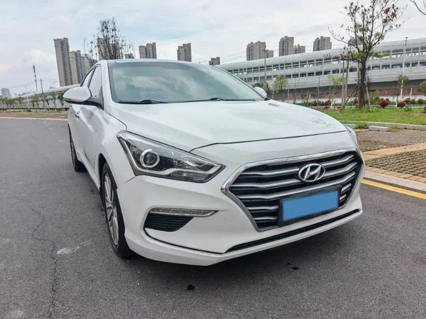 2019 Hyundai Mistra 1.8L 143HP L4 6AT,autocango,china used car exporter,china ev exporter,chinese used car exporter,chinese used ev exporter