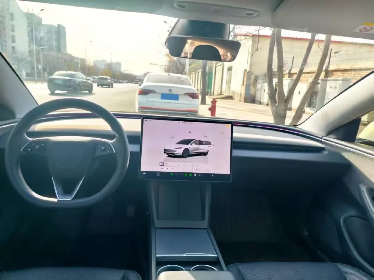 2025 Tesla Model 3 BEV 62.5KWH,autocango,china used car exporter,china ev exporter,chinese used car exporter,chinese used ev exporter