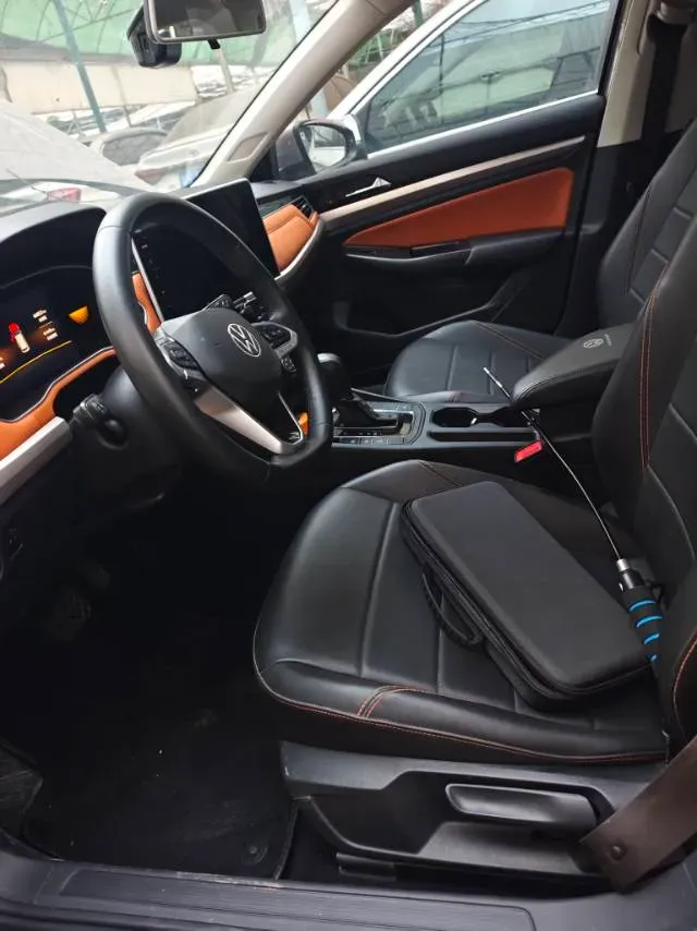 2023 Volkswagen Bora 1.2T 116HP L4 7DCT,autocango,china used car exporter,china ev exporter,chinese used car exporter,chinese used ev exporter