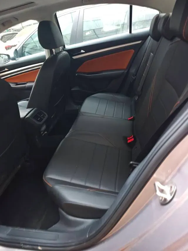 2023 Volkswagen Bora 1.2T 116HP L4 7DCT,autocango,china used car exporter,china ev exporter,chinese used car exporter,chinese used ev exporter