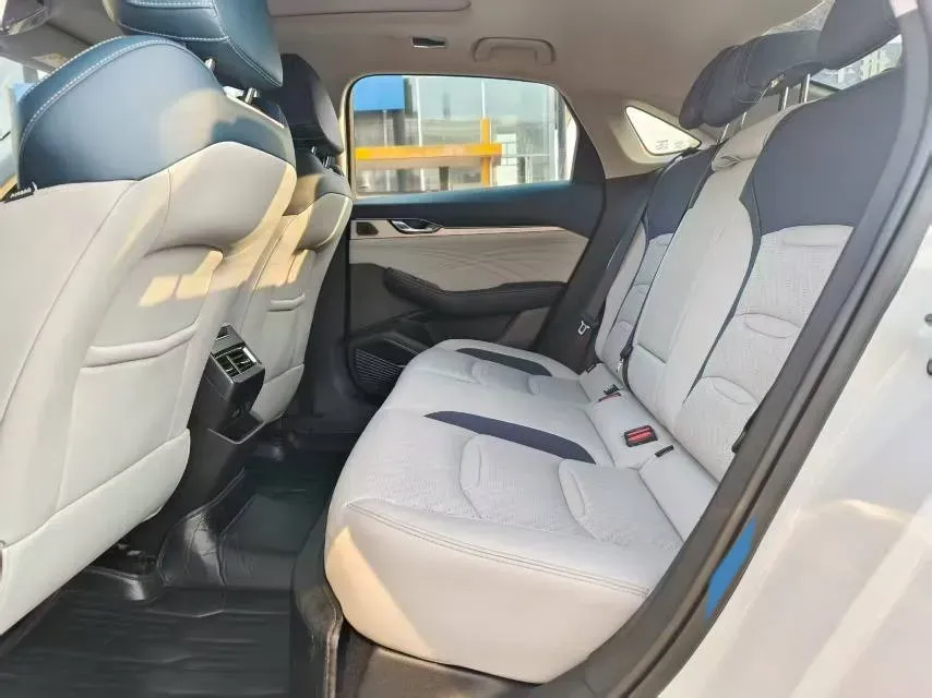 2021 Geely Preface 2.0T 190HP L4 7DCT,autocango,china used car exporter,china ev exporter,chinese used car exporter,chinese used ev exporter