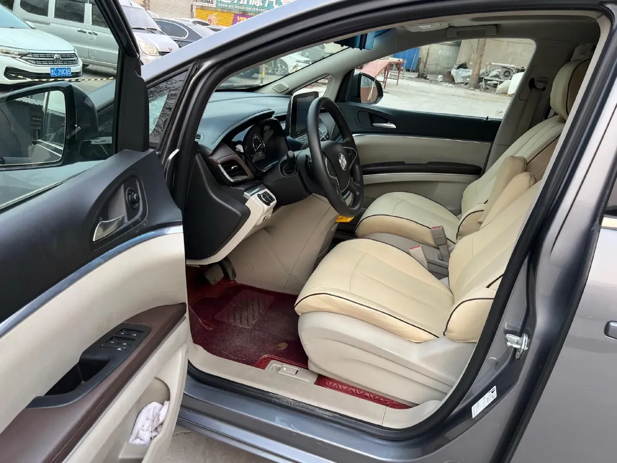 2020 Buick GL8 2.0T 237HP L4 9AT,autocango,china used car exporter,china ev exporter,chinese used car exporter,chinese used ev exporter