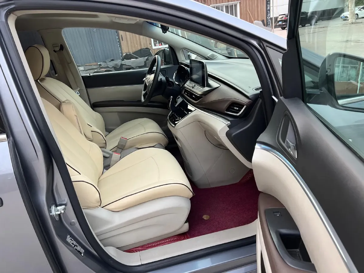 2020 Buick GL8 2.0T 237HP L4 9AT,autocango,china used car exporter,china ev exporter,chinese used car exporter,chinese used ev exporter