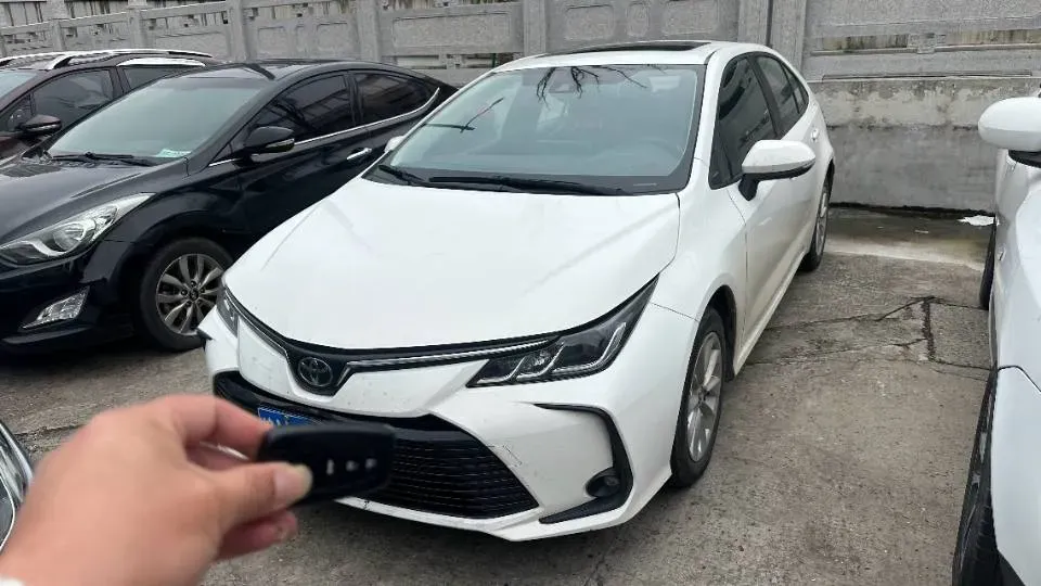 2021 Toyota Corolla 1.2T 116HP L4 CVT,autocango,china used car exporter,china ev exporter,chinese used car exporter,chinese used ev exporter