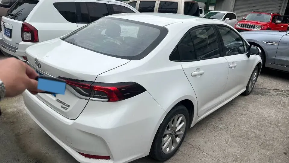 2021 Toyota Corolla 1.2T 116HP L4 CVT,autocango,china used car exporter,china ev exporter,chinese used car exporter,chinese used ev exporter