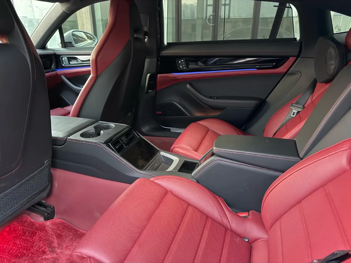 2024 Porsche Panamera 2.9T 353HP V6 8DCT,autocango,china used car exporter,china ev exporter,chinese used car exporter,chinese used ev exporter