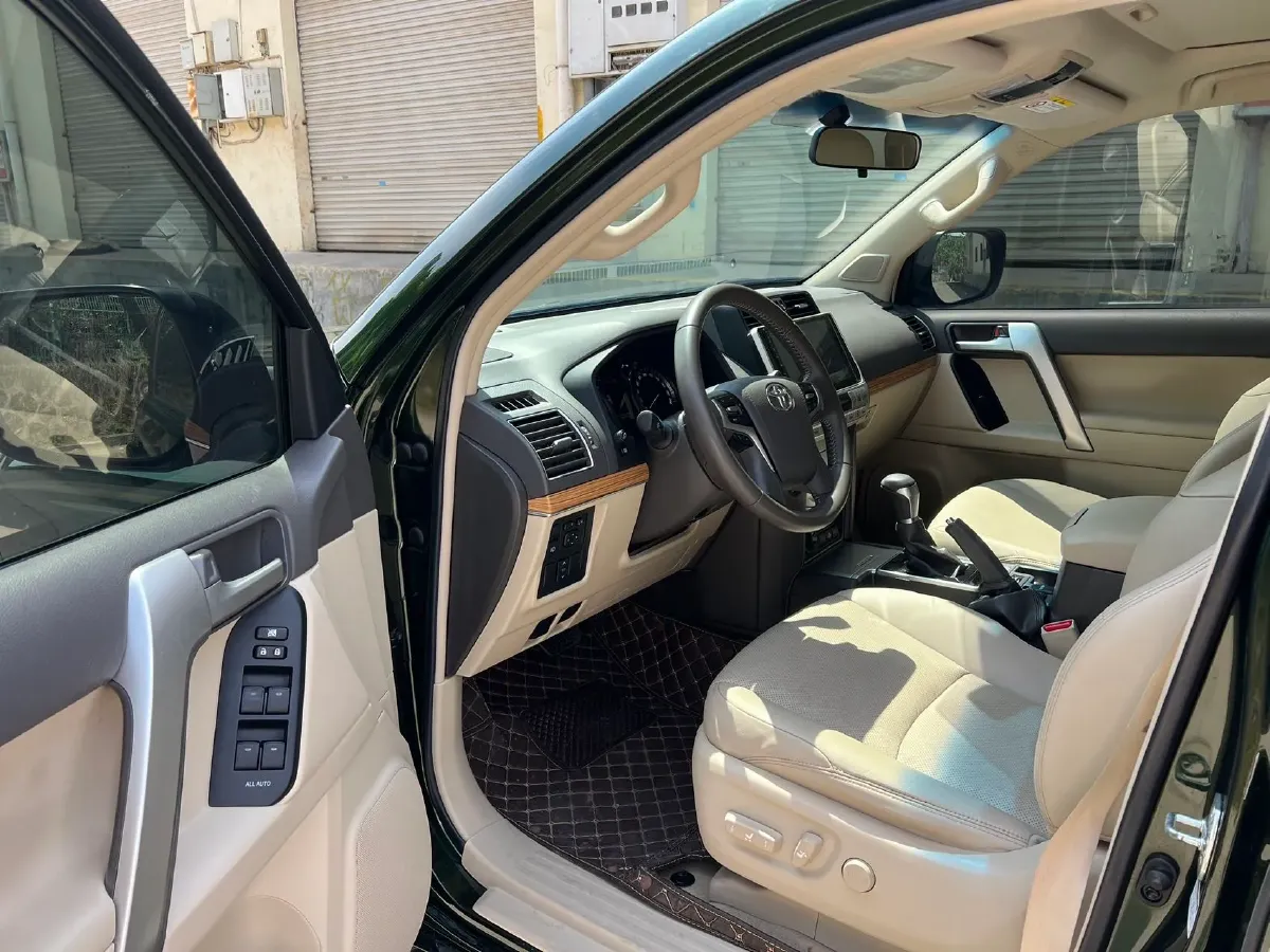 2019 Toyota Land Cruiser Prado 3.5L 280HP V6 6AT,autocango,china used car exporter,china ev exporter,chinese used car exporter,chinese used ev exporter