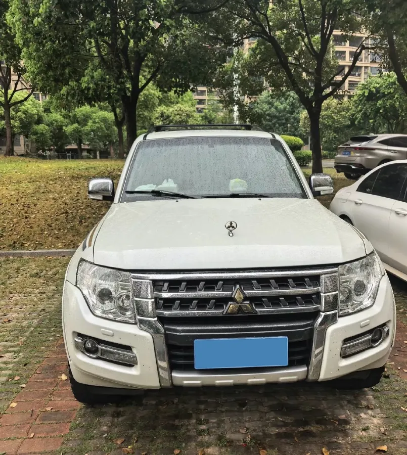 2017 Honda Jade 1.8L 141HP L4 5AT,autocango,china used car exporter,china ev exporter,chinese used car exporter,chinese used ev exporter