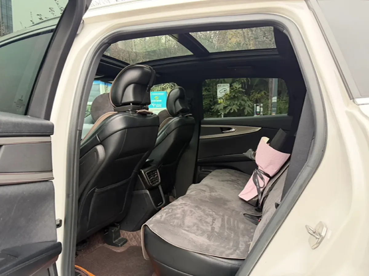 2019 Lincoln Nautilus 2.0T 224HP L4 8AT,autocango,china used car exporter,china ev exporter,chinese used car exporter,chinese used ev exporter