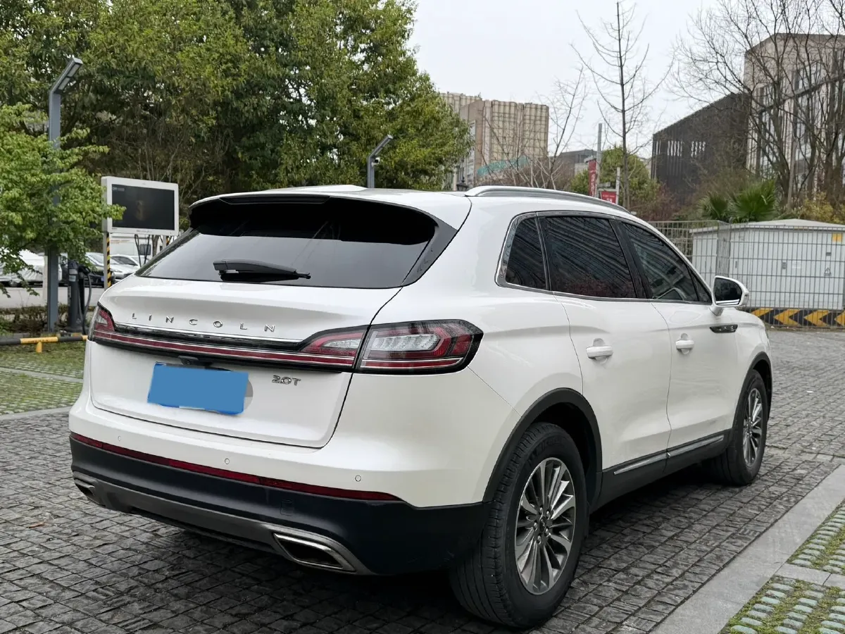 2019 Lincoln Nautilus 2.0T 224HP L4 8AT,autocango,china used car exporter,china ev exporter,chinese used car exporter,chinese used ev exporter