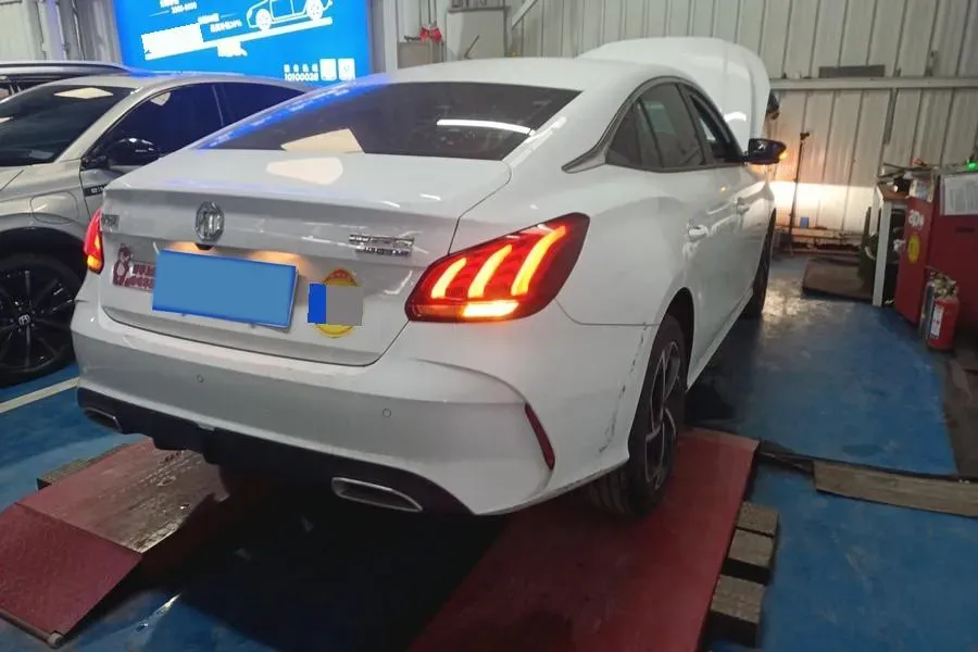 2021 MG 5 1.5T 173HP L4 7DCT,autocango,china used car exporter,china ev exporter,chinese used car exporter,chinese used ev exporter