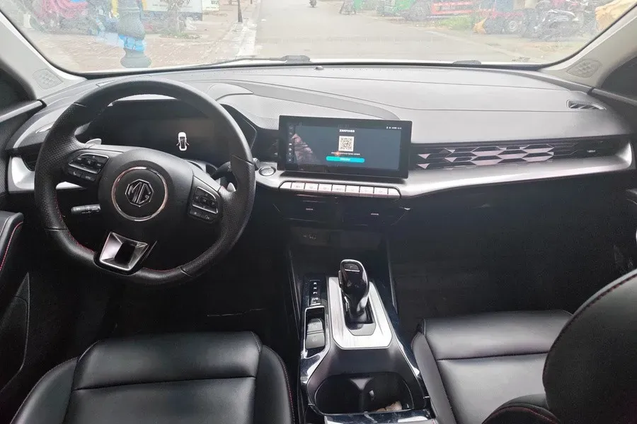 2021 MG 5 1.5T 173HP L4 7DCT,autocango,china used car exporter,china ev exporter,chinese used car exporter,chinese used ev exporter