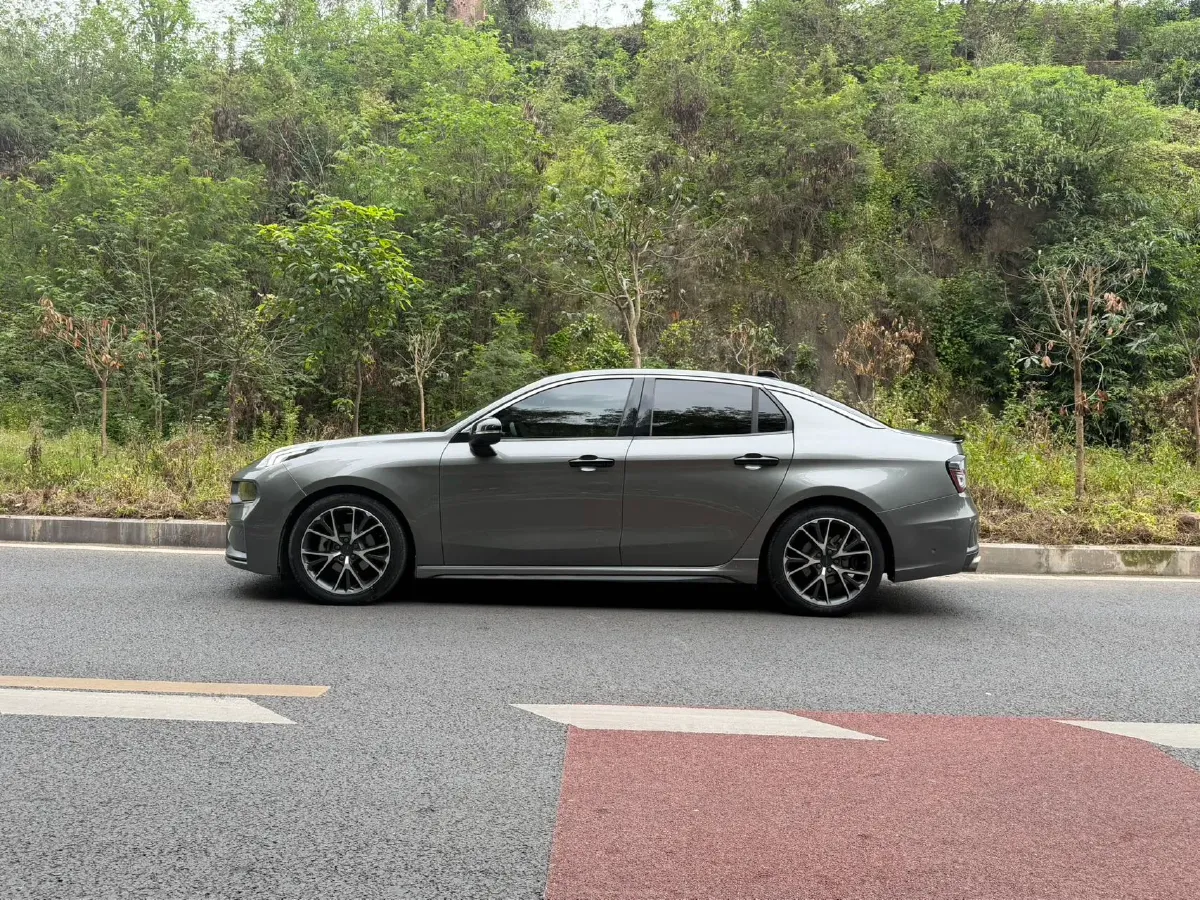 2022 LYNK&CO 03 1.5T 180HP L3 7DCT,autocango,china used car exporter,china ev exporter,chinese used car exporter,chinese used ev exporter