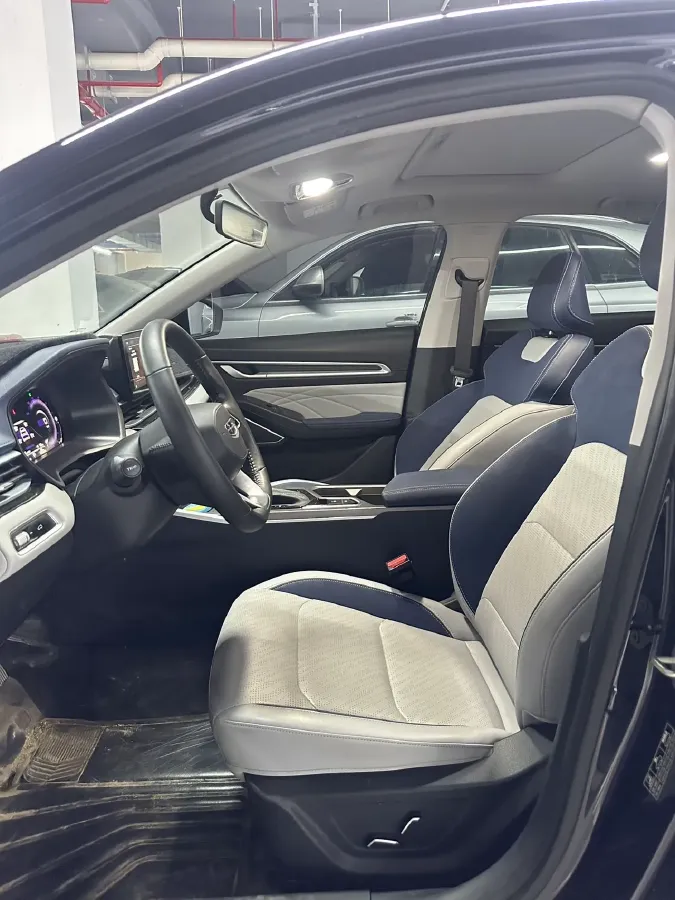 2022 Geely Emgrand 1.5L 114HP L4 CVT,autocango,china used car exporter,china ev exporter,chinese used car exporter,chinese used ev exporter