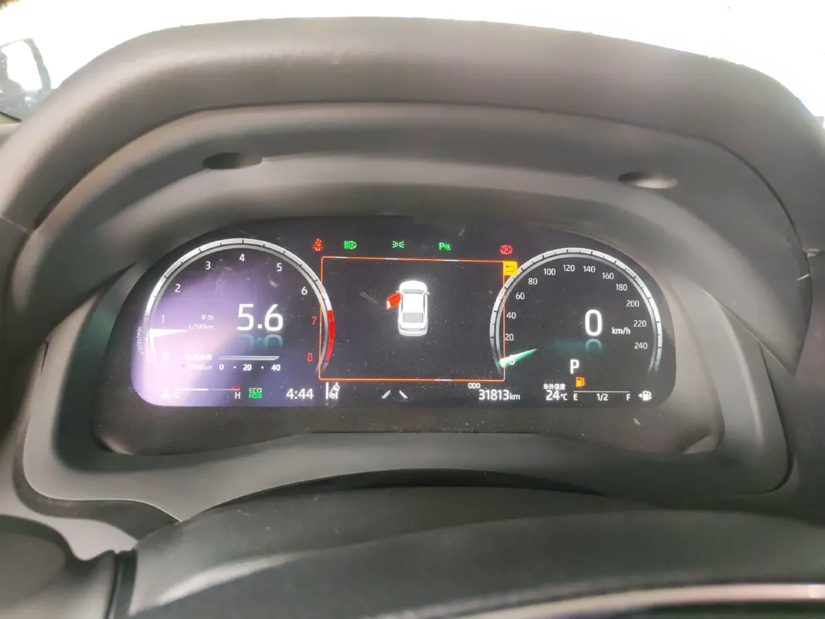 2021 Toyota Camry 2.5L 209HP L4 8AT,autocango,china used car exporter,china ev exporter,chinese used car exporter,chinese used ev exporter