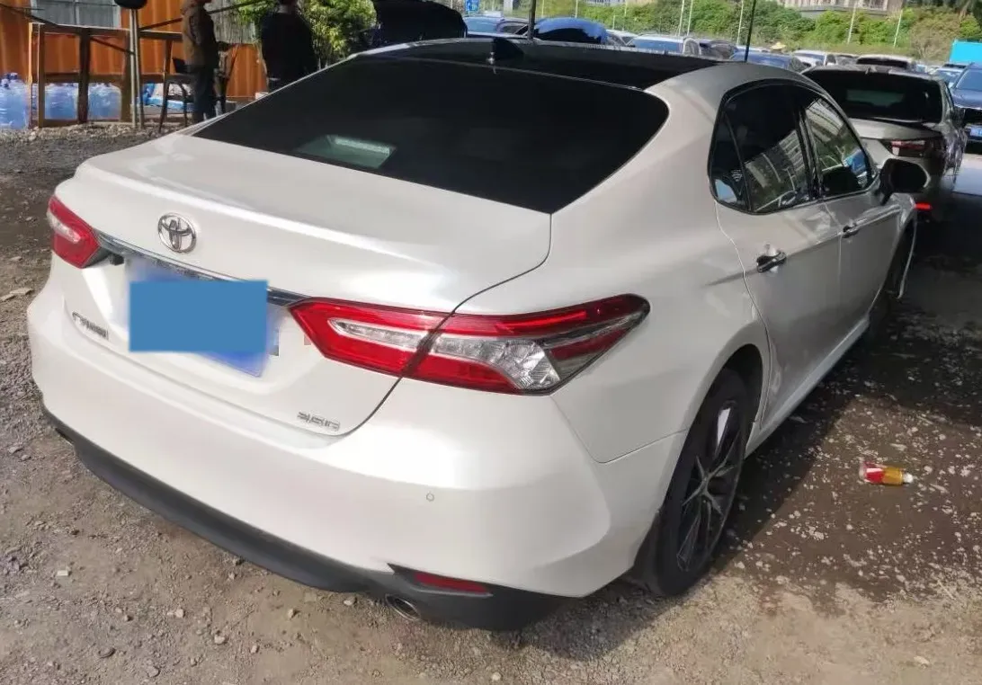 2021 Toyota Camry 2.5L 209HP L4 8AT,autocango,china used car exporter,china ev exporter,chinese used car exporter,chinese used ev exporter