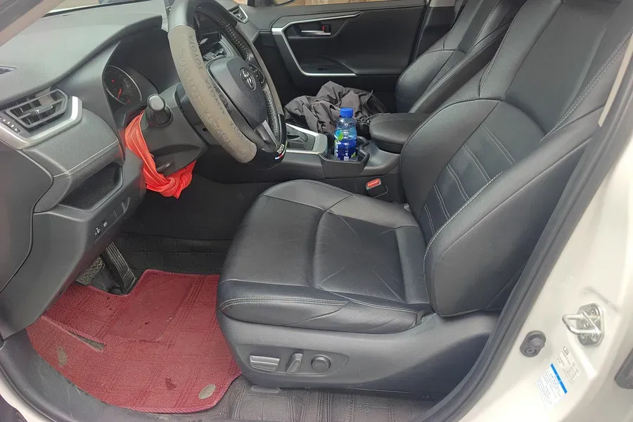 2021 Toyota Wildlander 2.0L 171HP L4 CVT,autocango,china used car exporter,china ev exporter,chinese used car exporter,chinese used ev exporter