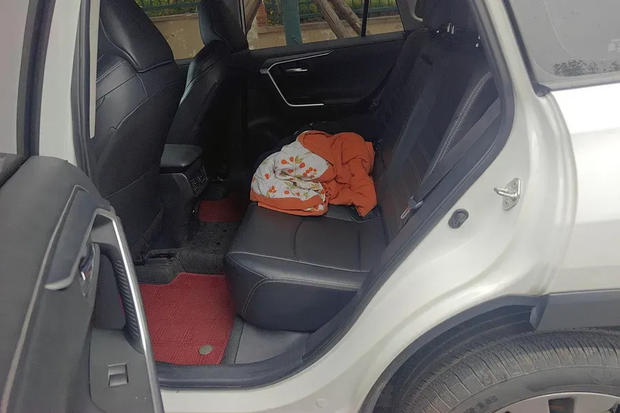 2021 Toyota Wildlander 2.0L 171HP L4 CVT,autocango,china used car exporter,china ev exporter,chinese used car exporter,chinese used ev exporter