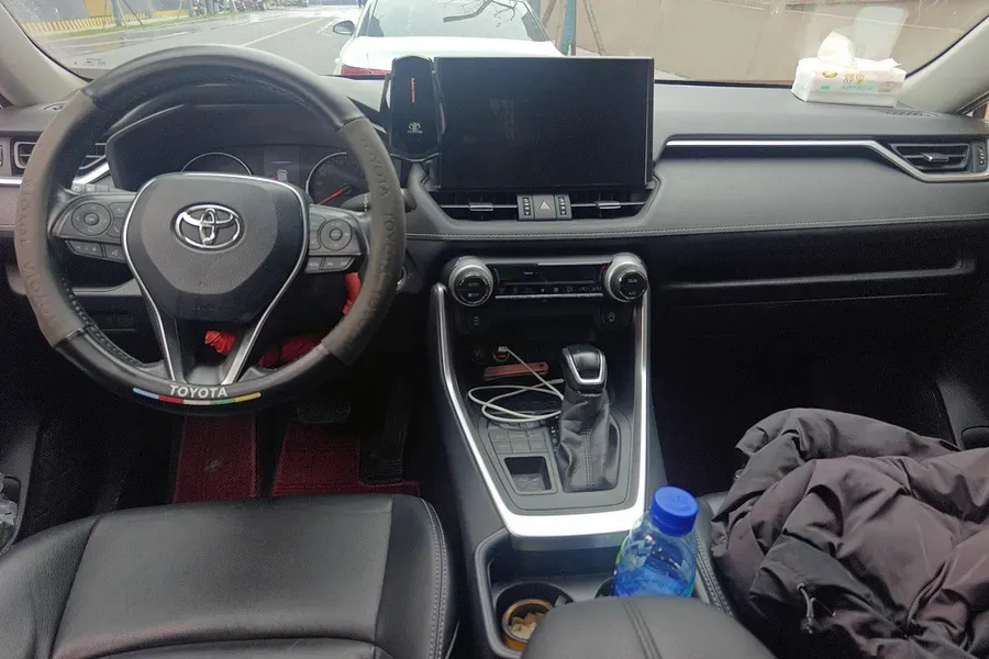 2021 Toyota Wildlander 2.0L 171HP L4 CVT,autocango,china used car exporter,china ev exporter,chinese used car exporter,chinese used ev exporter