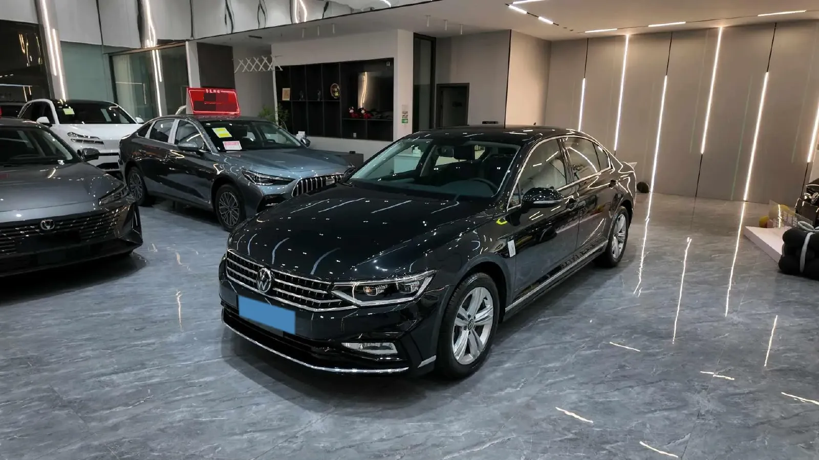 2024 Volkswagen Magotan 1.4T 150HP L4 7DCT,autocango,china used car exporter,china ev exporter,chinese used car exporter,chinese used ev exporter