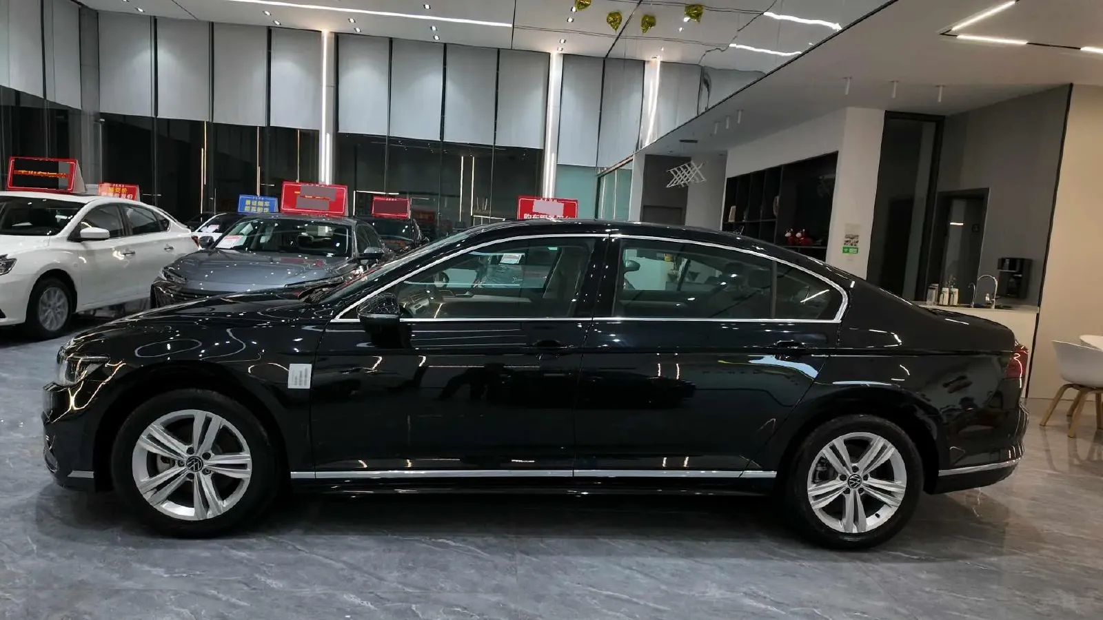 2024 Volkswagen Magotan 1.4T 150HP L4 7DCT,autocango,china used car exporter,china ev exporter,chinese used car exporter,chinese used ev exporter