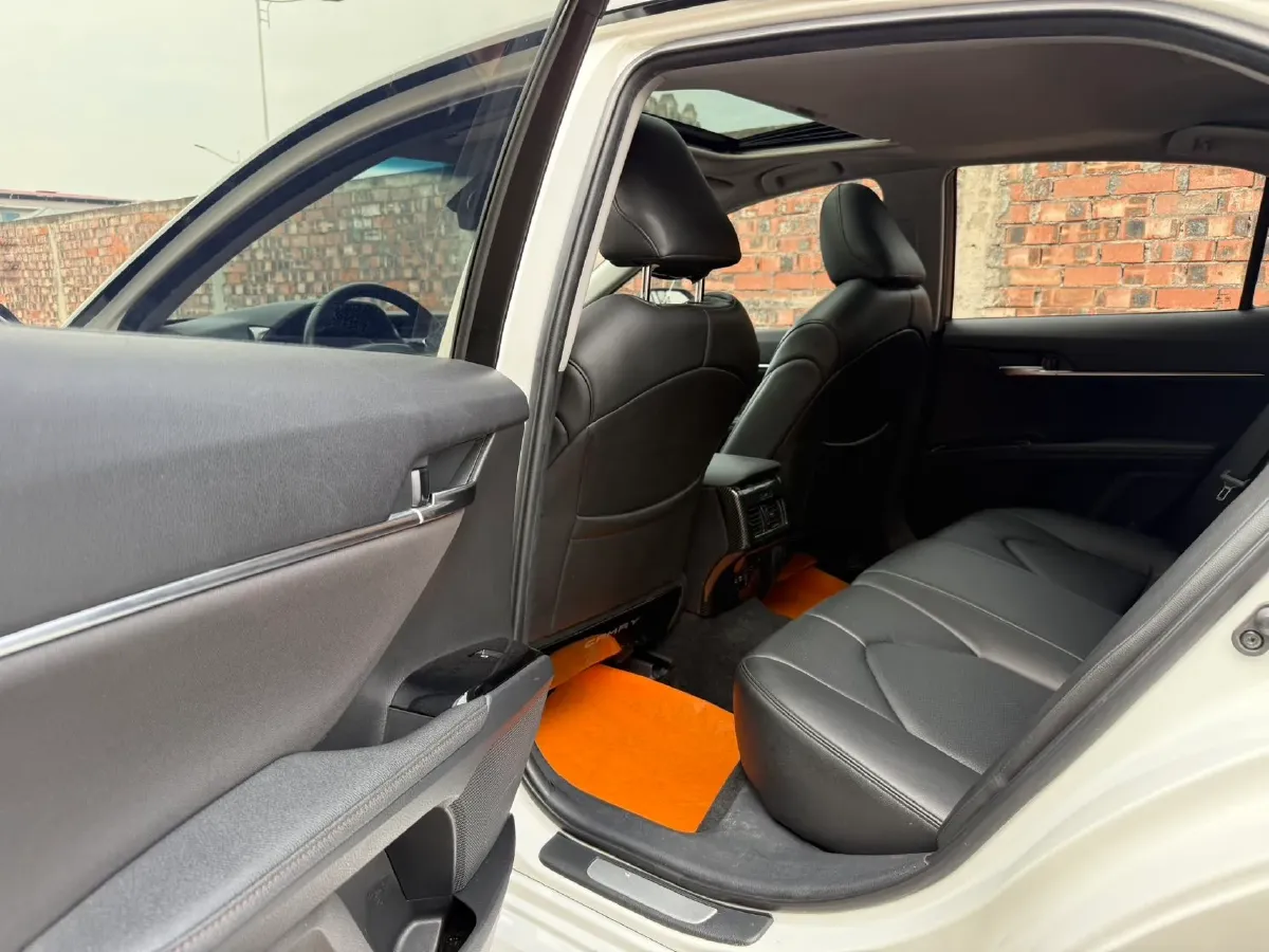 2019 Toyota Camry 2.0L 178HP L4 CVT,autocango,china used car exporter,china ev exporter,chinese used car exporter,chinese used ev exporter