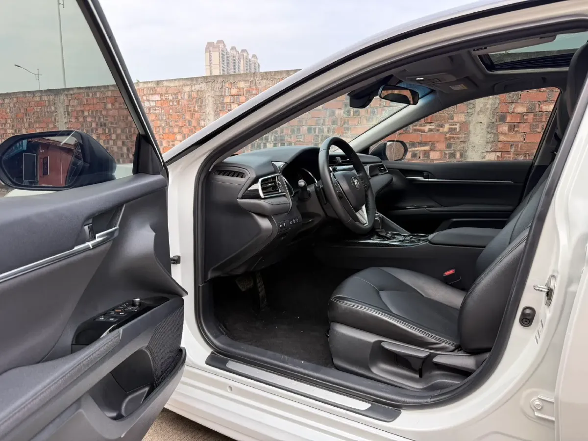 2019 Toyota Camry 2.0L 178HP L4 CVT,autocango,china used car exporter,china ev exporter,chinese used car exporter,chinese used ev exporter